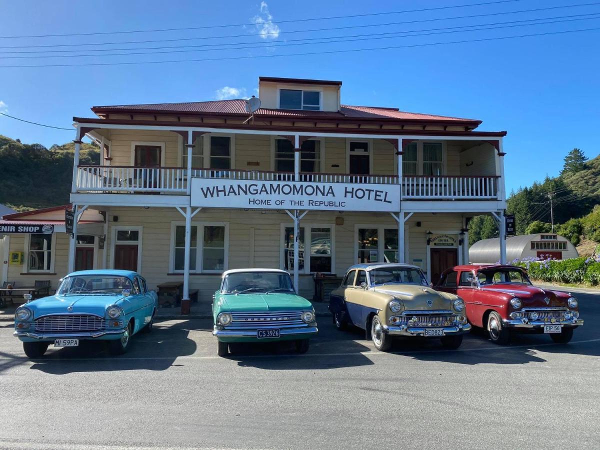 Whangamomona Hotel Stratford Extérieur photo