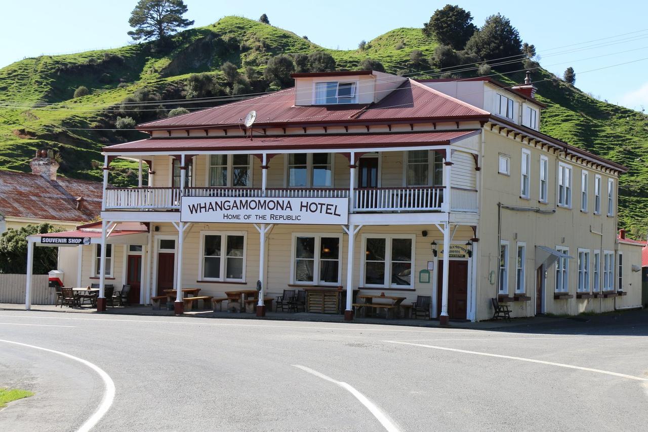 Whangamomona Hotel Stratford Extérieur photo
